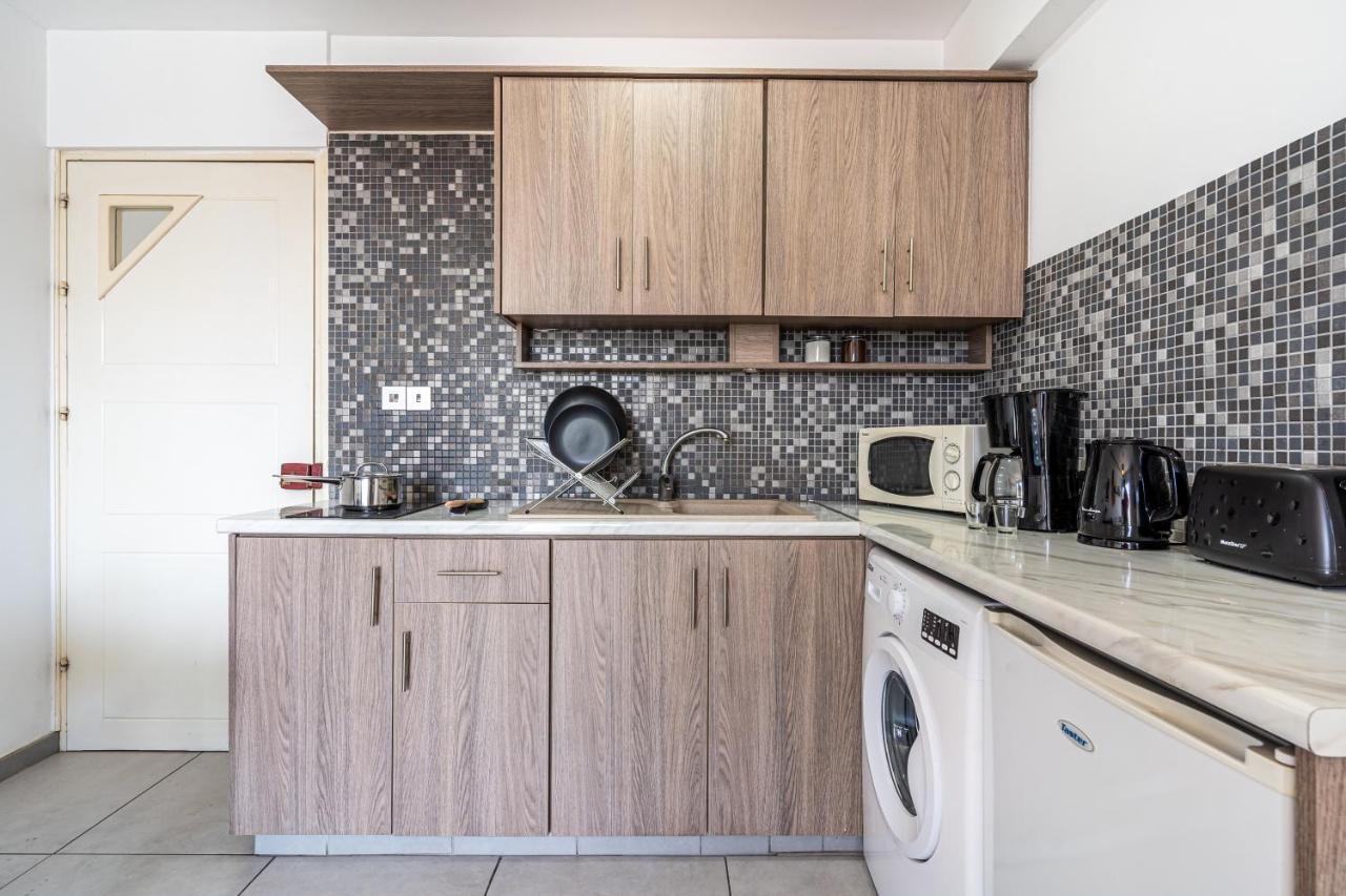 Made With Love 1-Br Apt By Finikoudes Beach Larnaca Exterior photo